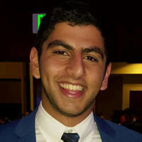 エリオット・ドセタレ